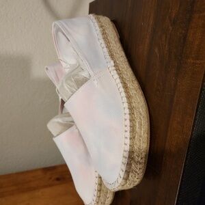 Splendid Tie Dye Canvas Espadrilles Size 9